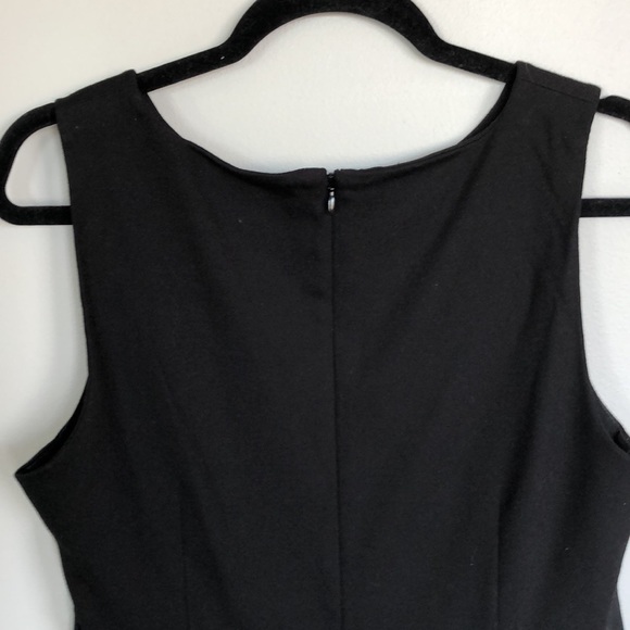 CAbi Sleeveless Top Style 224 - Picture 4 of 8